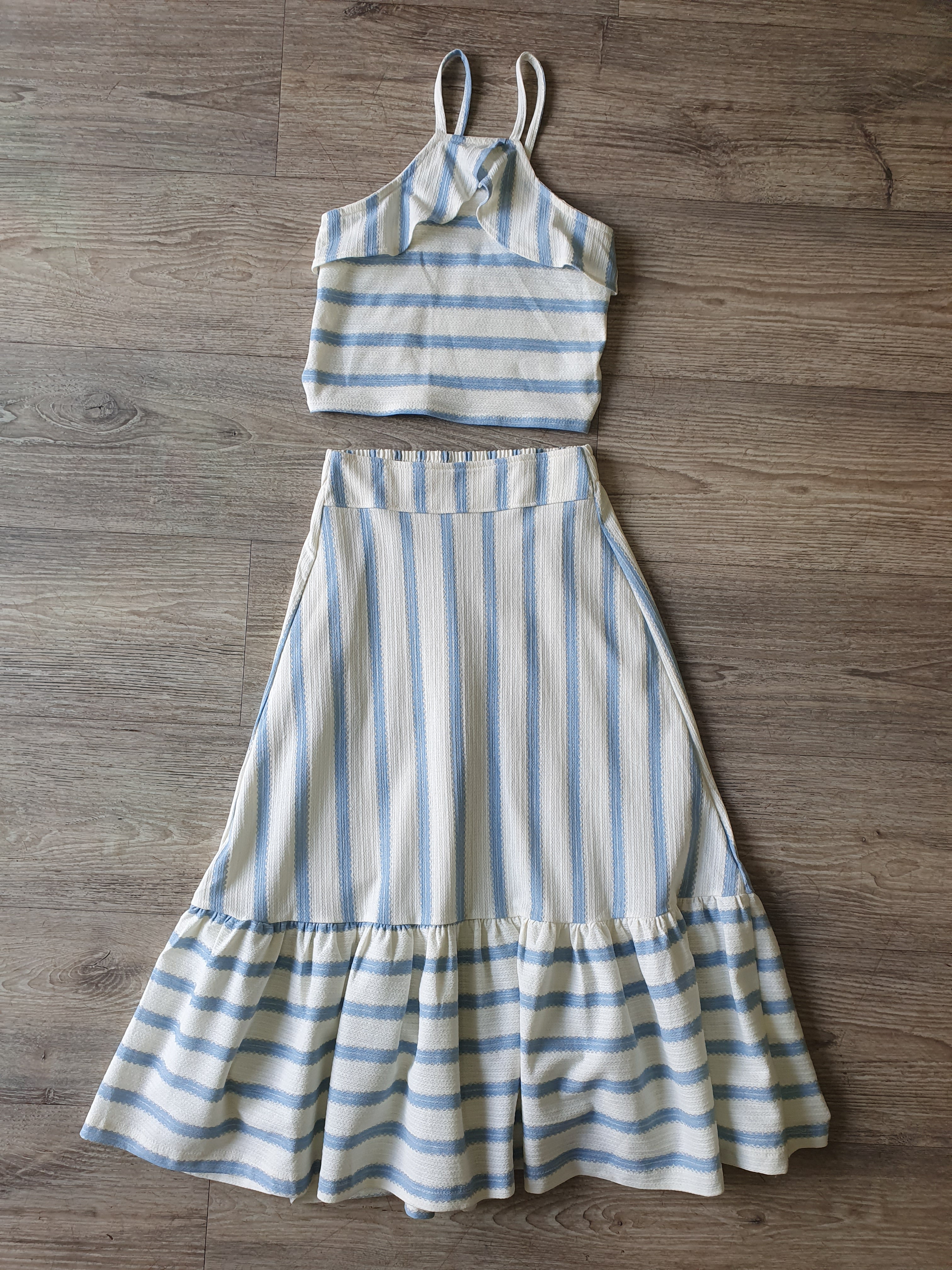 Conjunto Saia Listras